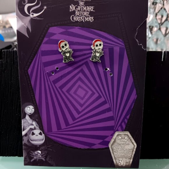 DISNEY THE NIGHTMARE BEFORE CHRISTMAS JACK WITH SANTA HAT STUD EARRINGS**NEW! - Picture 4 of 5